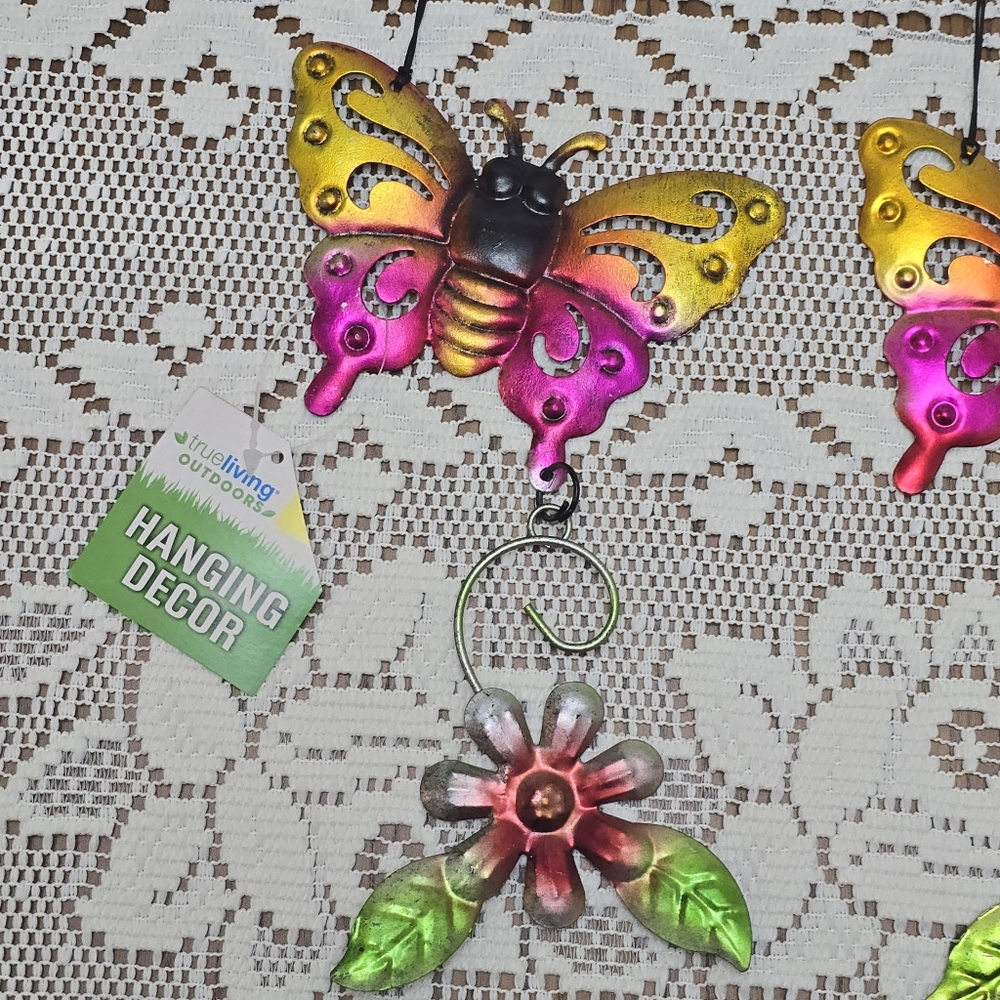 2pc Set New Butterfly Rustic Metal Hanging Garden Patio Decor Yellow Pink Red - Picture 6 of 8